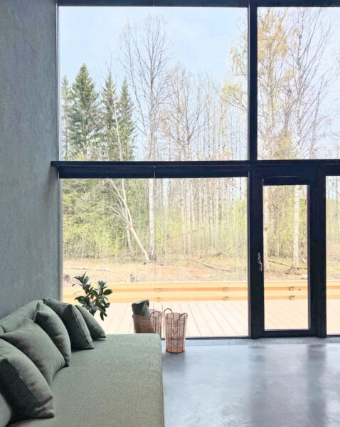Talo Hjemma Kaskipuun ikkunat