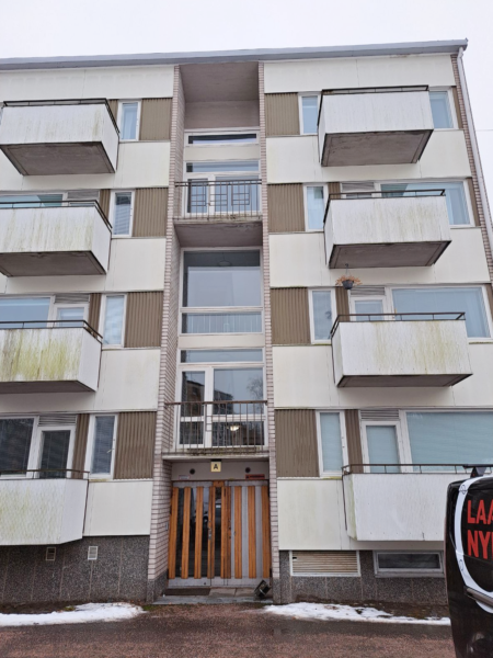 Kaskipuun ikkunaremontti taloyhtiölle